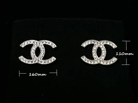 chanel sign earrings|Chanel earrings official website.